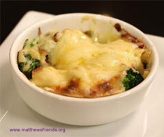 BROCCOLI AND CAULIFLOWER CHEESE