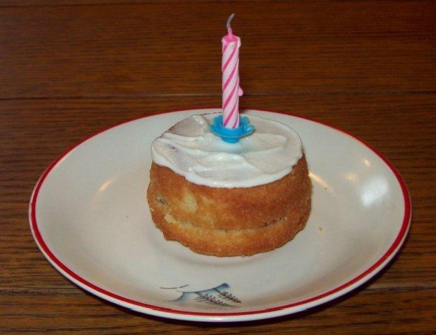 INDIVIDUAL BIRTHDAY CAKE