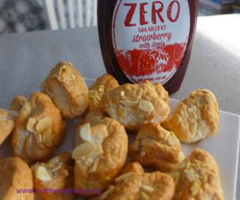 STRAWBERRY ALMOND KISSES