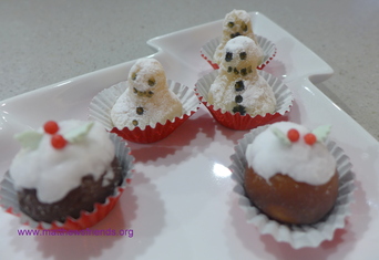 CHRISTMAS MARZIPAN TREATS – USING MO’S SUGAR AND EGG FREE MARZIPAN