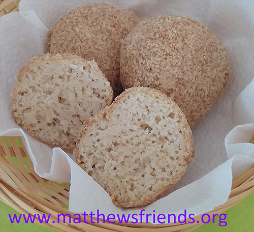 VEGAN BREAD ROLLS